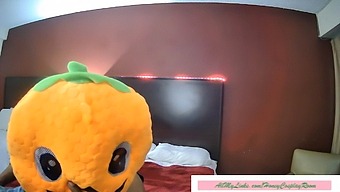 Mr.Pumpkin And The Princess In A Cosplay Bedroom -- Episode 1