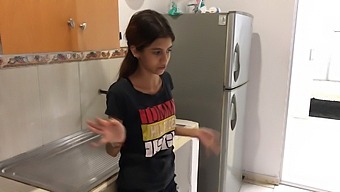 I Have A Small Chest And A Big Dick And I Use It To Seduce My Stepsister In This Hd Porn.